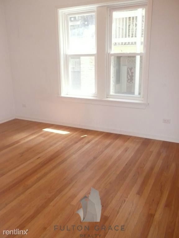 Foto del edificio - 3741 W Argyle St