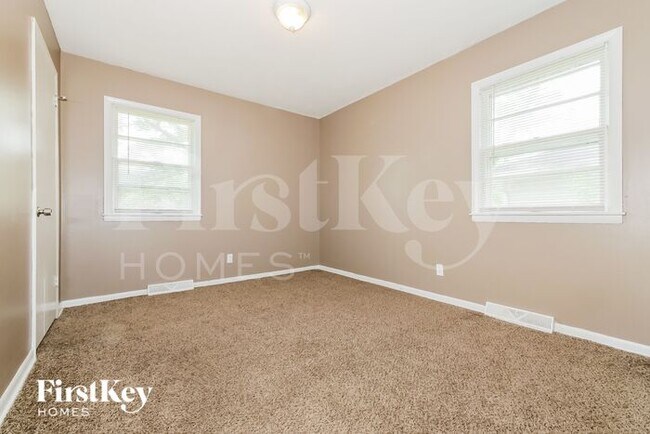 Foto del edificio - 405 SW 11th St