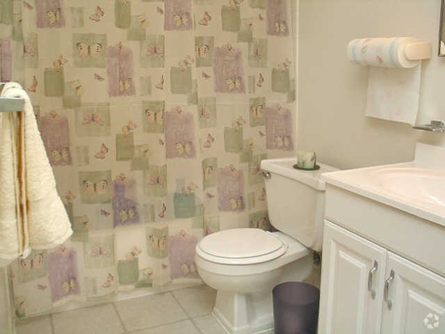 Second Bathroom - Walnut Crossing Apartments