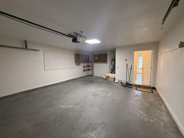 Building Photo - 10713 Plummer Cir