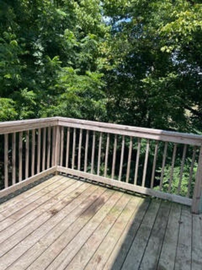 Foto del edificio - 4703 Wildwood Rd