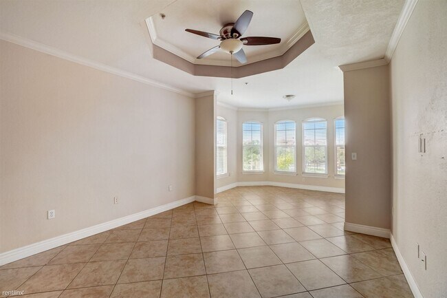 Foto del edificio - 2 br, 2 bath Condo - 2731 Via Capri 932