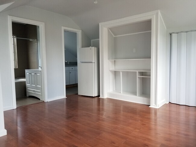 Foto del edificio - 1408 N Ogden Dr