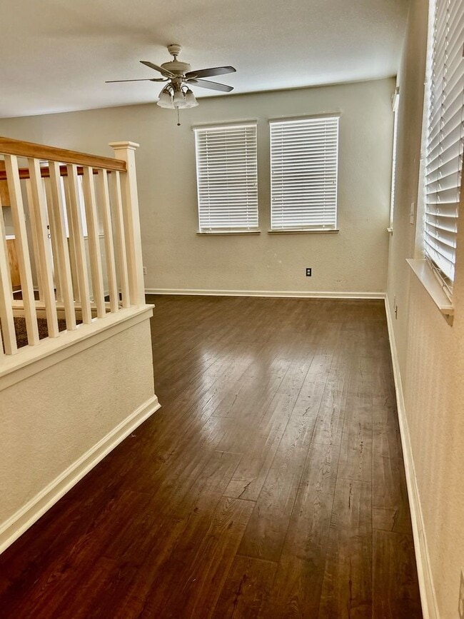 Building Photo - 200 Troon Ct