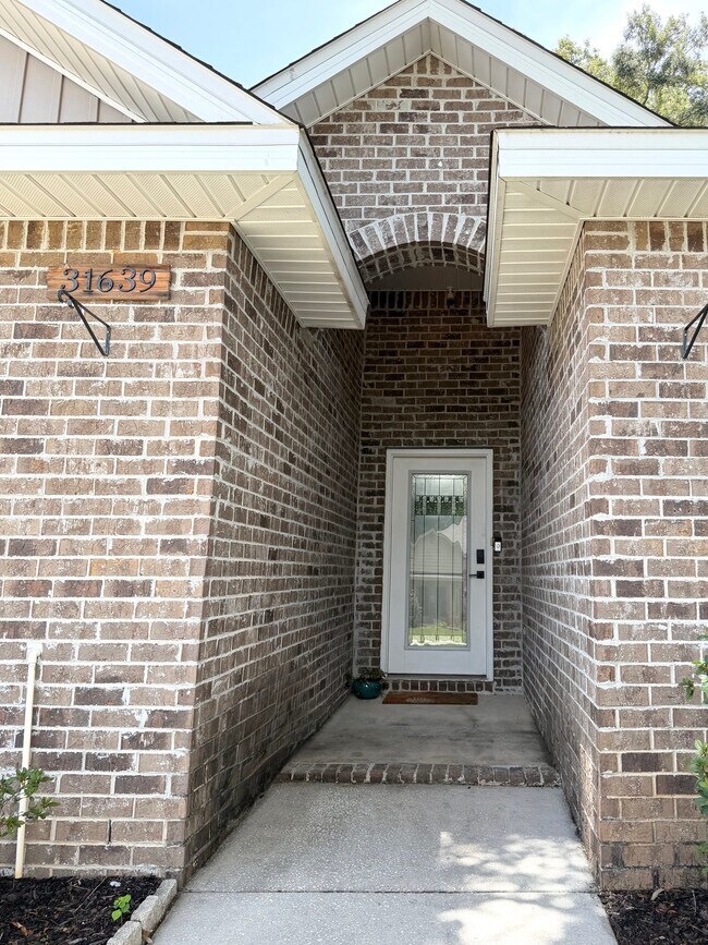 Foto del edificio - 31639 Buckingham Blvd