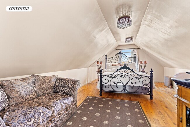 Foto del edificio - 630 E 51st St