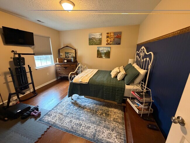 Foto del edificio - 8731 Stoneface Rd