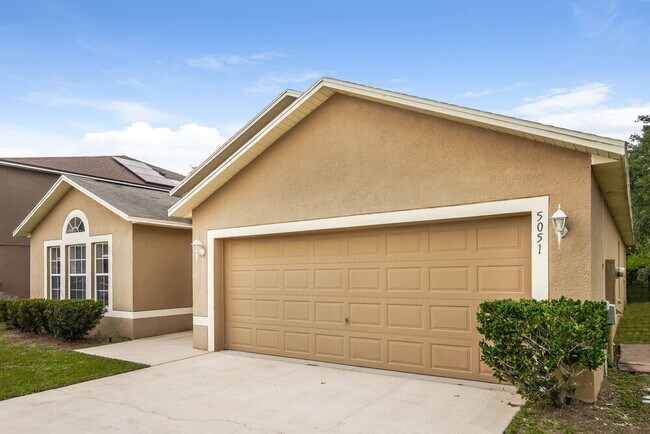 Building Photo - 5051 Preserve Blvd