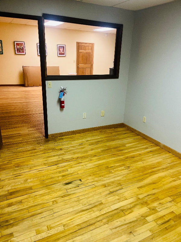 Building Photo - 124 1/2 S 2nd St