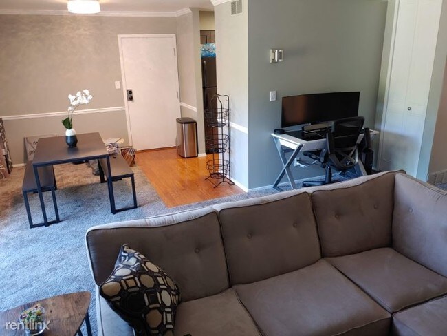 Building Photo - 2 br, 2 bath Condo - 5143 West 75th Street