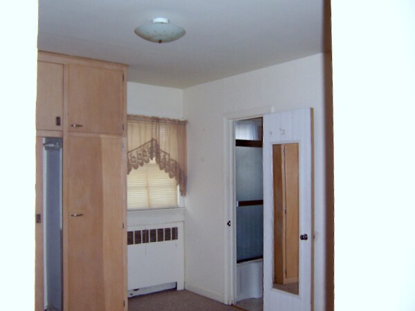 Building Photo - 412 Edsel St