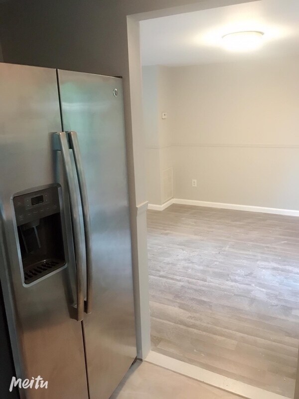 Foto del edificio - 42 Gladstone Ave