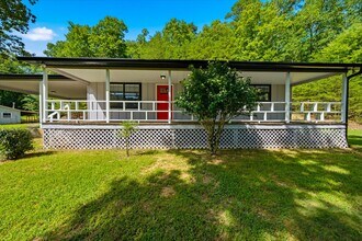 Building Photo - 250 Goodfield Creek Rd