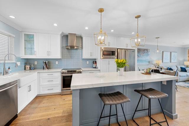 Primary Photo - 908 Caminito Madrigal