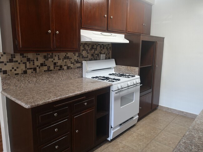 Foto del edificio - 3675 Monon St