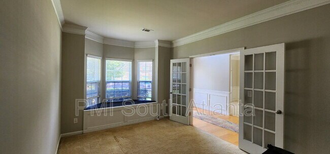 Building Photo - 310 Buckingham Ln