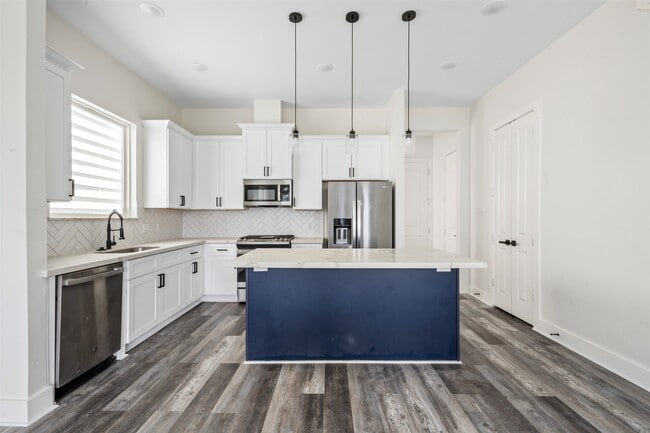 Foto del edificio - 4036 Porter St