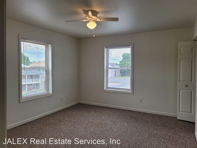 Building Photo - 3 br, 1 bath House - 234 High Street