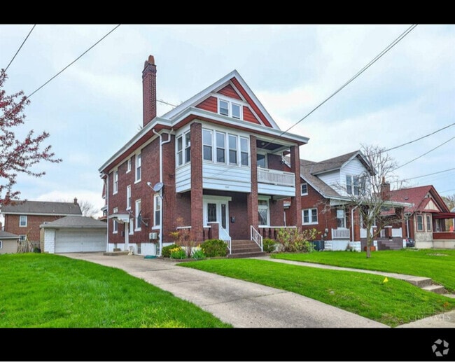 Building Photo - 4241 Langley Ave
