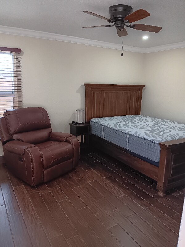 Foto del edificio - 1257 SE Airoso Blvd