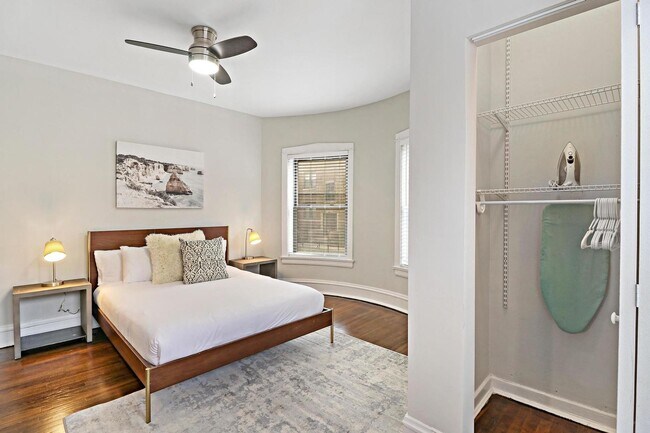 Foto del edificio - 4627 N Ashland Ave
