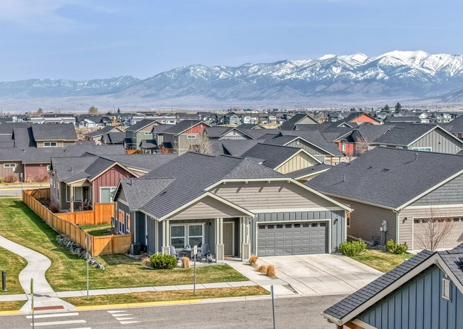 Building Photo - Beautiful 3 Bedroom Bozeman Home
