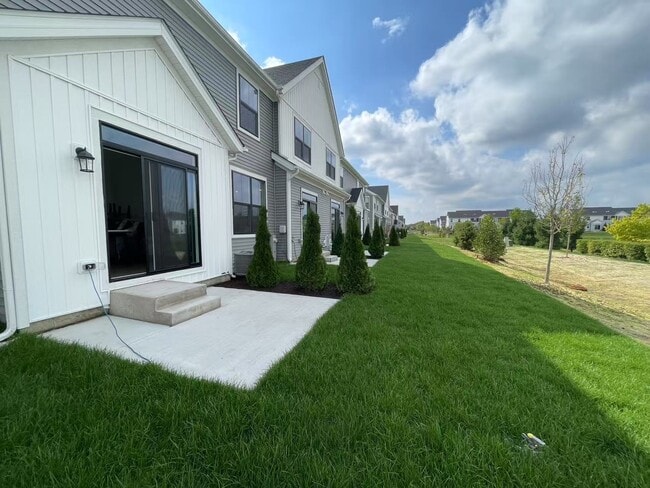 Building Photo - 4216 Chelsea Mnr Cir