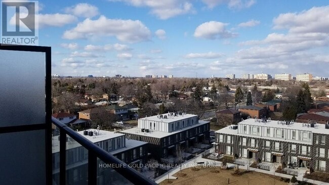 Building Photo - 128 Fairview Mall Dr