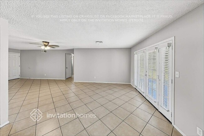Foto del edificio - 12645 N 47th Dr