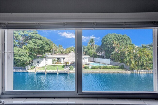 Foto del edificio - 1816 E Oakland Park Blvd