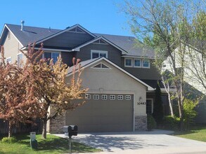 Building Photo - 10463 Henry's Lake Dr