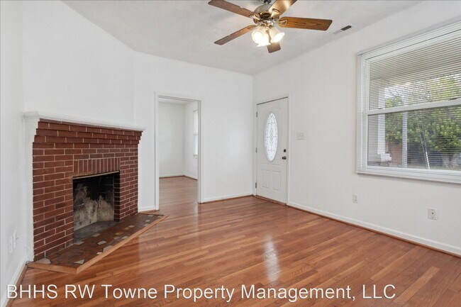 Building Photo - 3 br, 2 bath House - 310 Blair Avenue