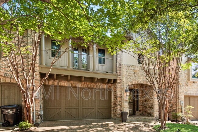 Building Photo - 5379 Balmoral Dr
