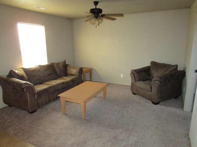 Foto del edificio - 16572 Hunters Ridge Ln