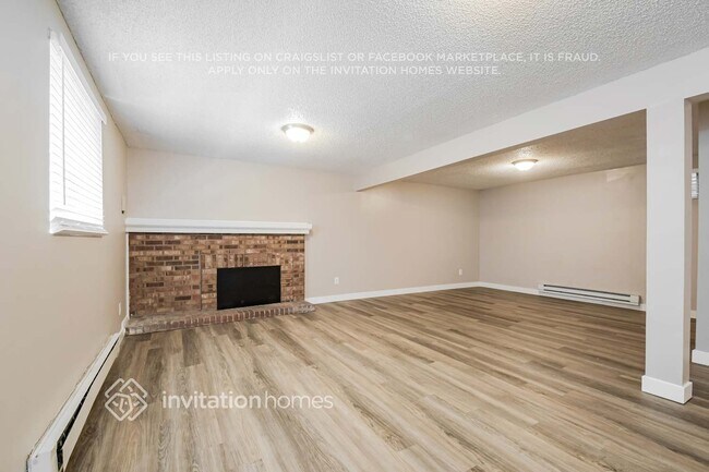 Building Photo - 11156 Forest Ave