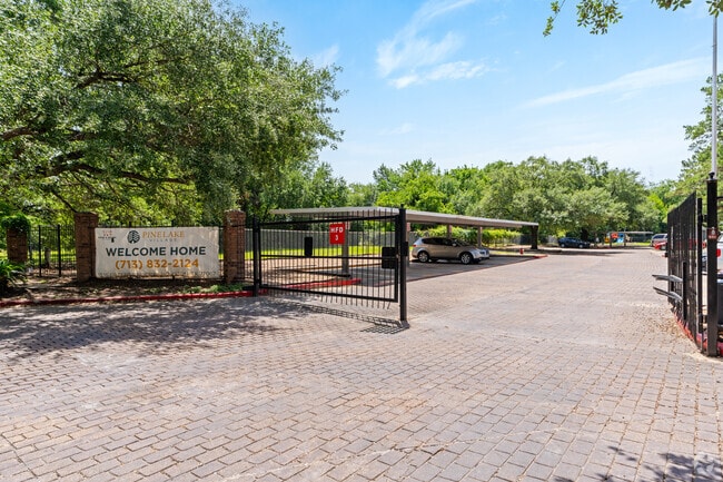 Entrance - Pine Lake Village