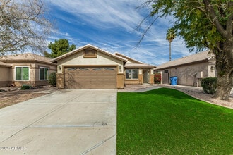 Building Photo - 146 W Dublin St