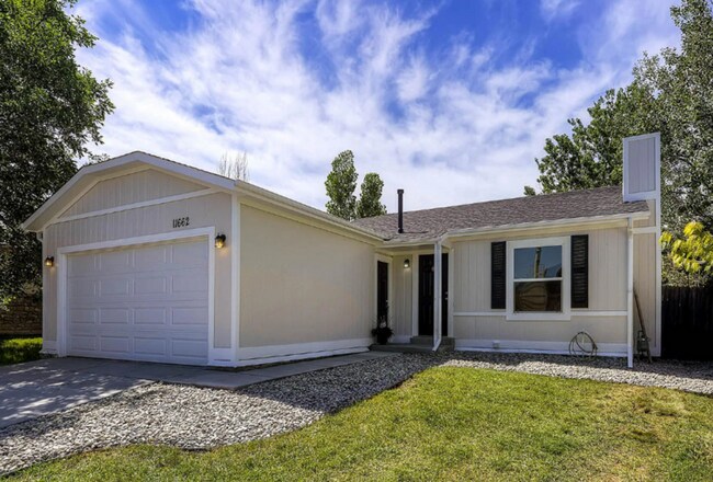 Foto del edificio - 11662 W Layton Dr