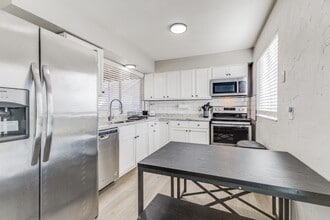 Building Photo - 7614 Swiss Way