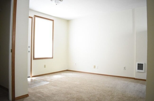 Photo - 414 SE 133rd Ave Apartment