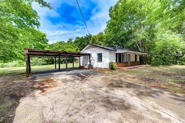 Building Photo - 808 State Highway Loop