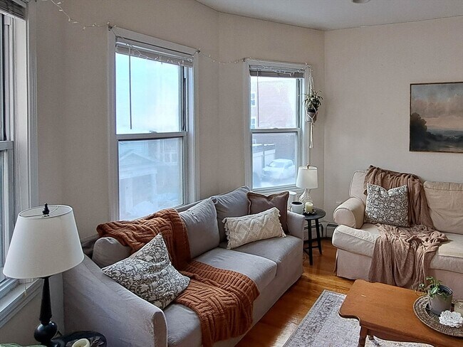 Foto del edificio - 143 Hillside St