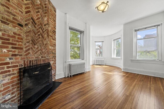 Foto del edificio - 320 6th St NE