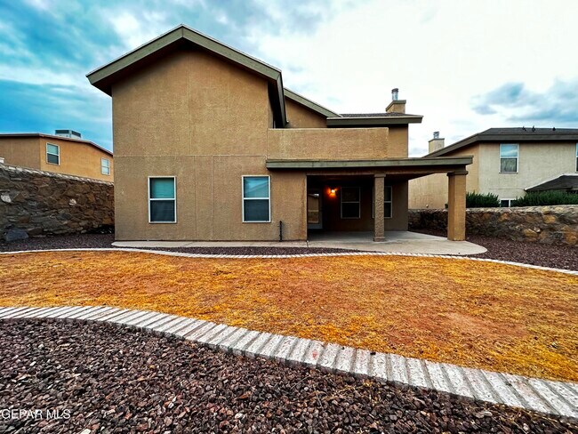 Building Photo - 5316 Ignacio Almanzar Ln