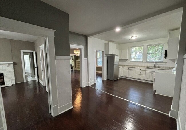 Foto del edificio - 2232 St Charles Ave