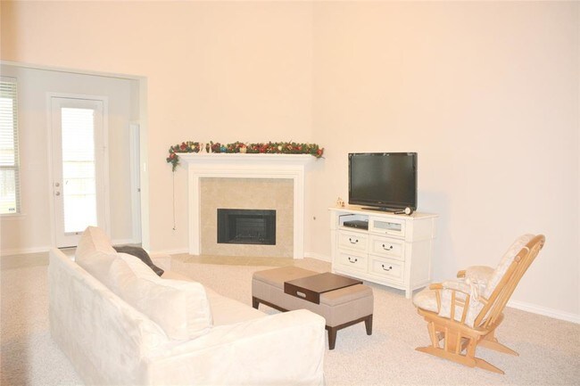 Building Photo - 17126 Kildonan Ct