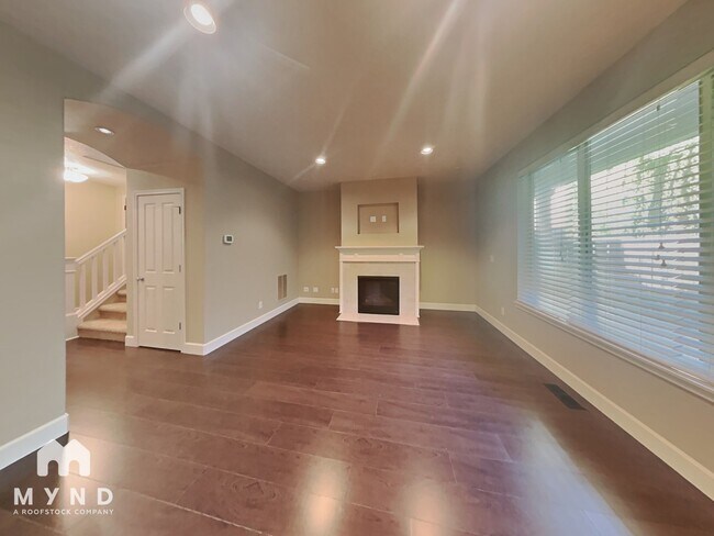 Foto del edificio - 16765 Northwest Vetter Drive