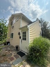 Building Photo - 86 Linvale Rd