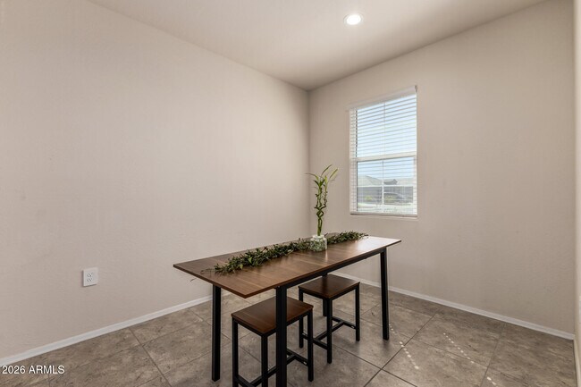 Foto del edificio - 4189 S 243rd Dr