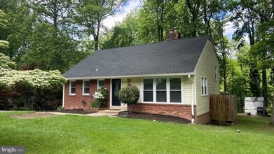 Building Photo - 6006 Windham Rd